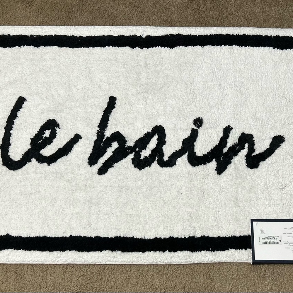 Charter club bath mat NWT